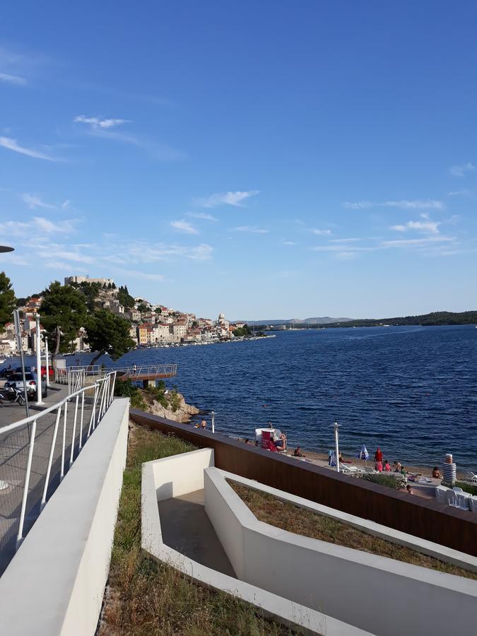 Apartment Rozalija Šibenik Exteriör bild